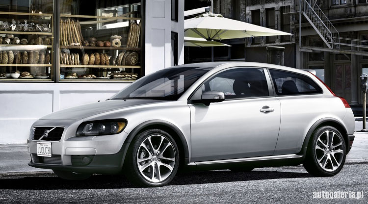 volvo_c30_2006_01.jpg