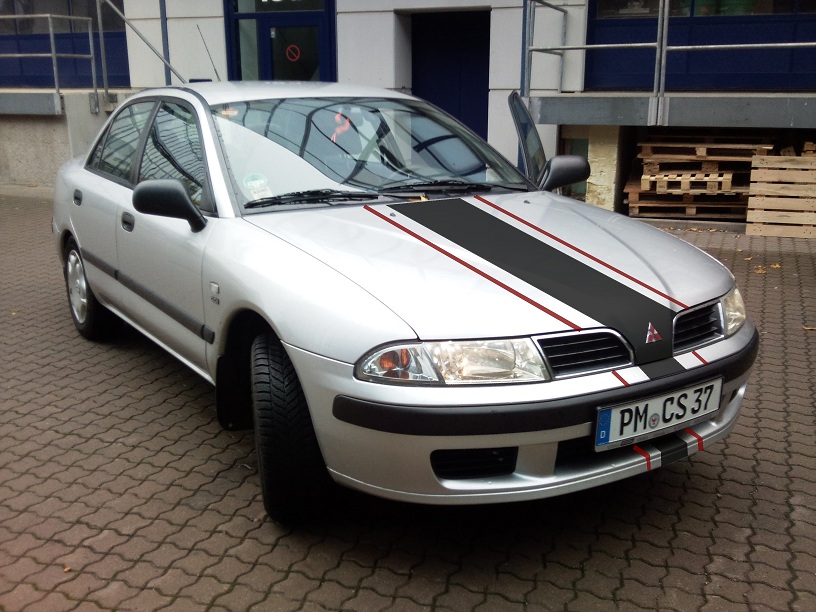 andere streifen2 - rot schwarz.jpg